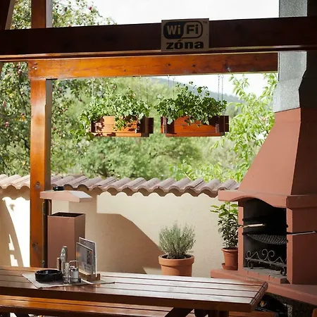 Prazdninovy Dom Eliska*** Dovolenkový dom Rajecka Lesna