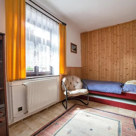 Prazdninovy Dom Eliska*** * Rajecka Lesna